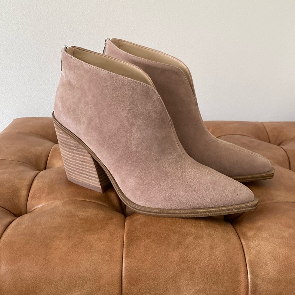 Vince Camuto Ginsel Booties